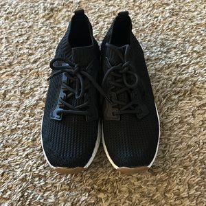 Black size 8 J. Slide sneakers- Urban Sport